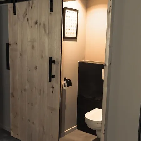 Le Clos Du Rempart & Jacuzzi * Ciney